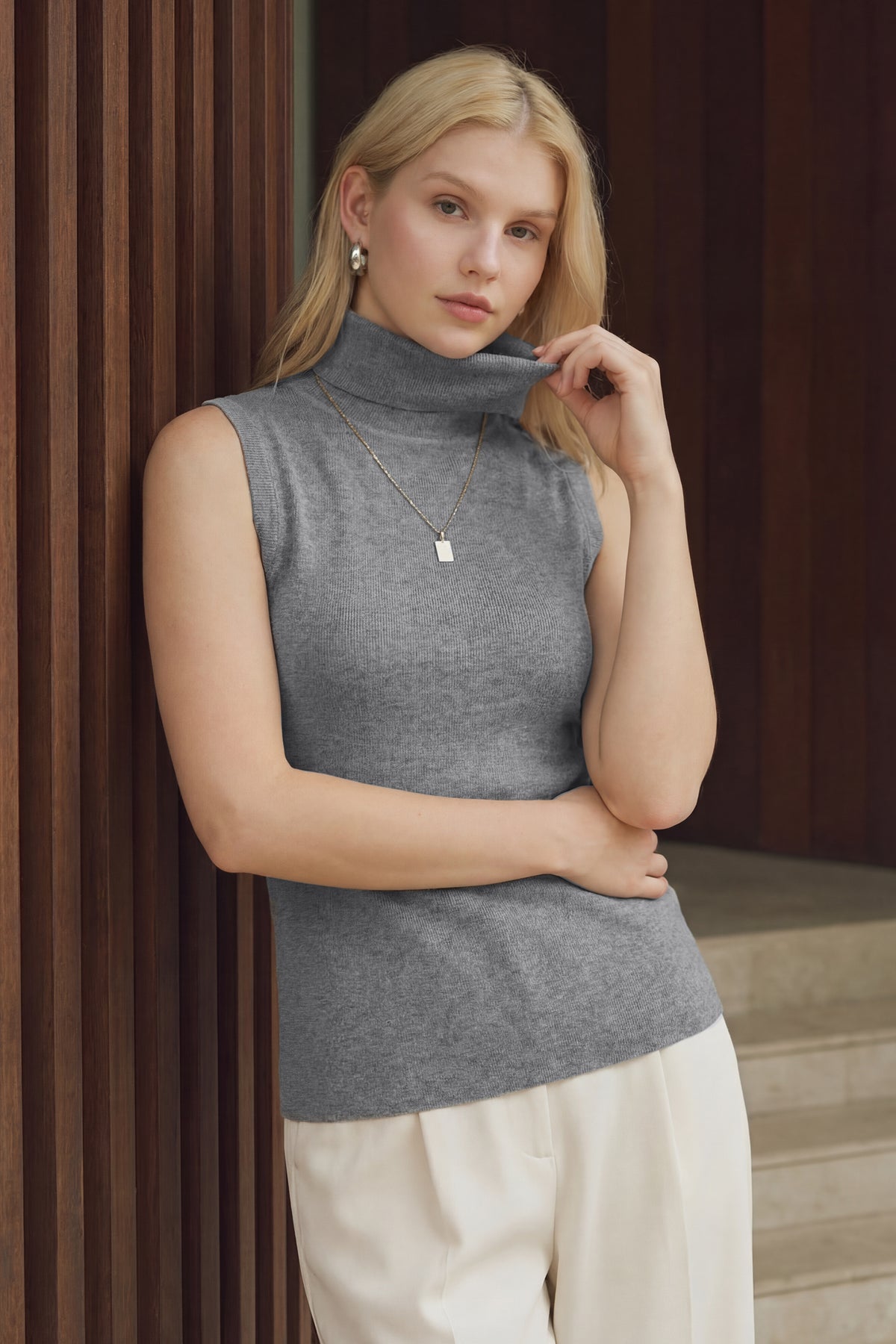Arach&Cloz Wool-Blend Turtleneck Slim-Fit Tank Top — product image 27