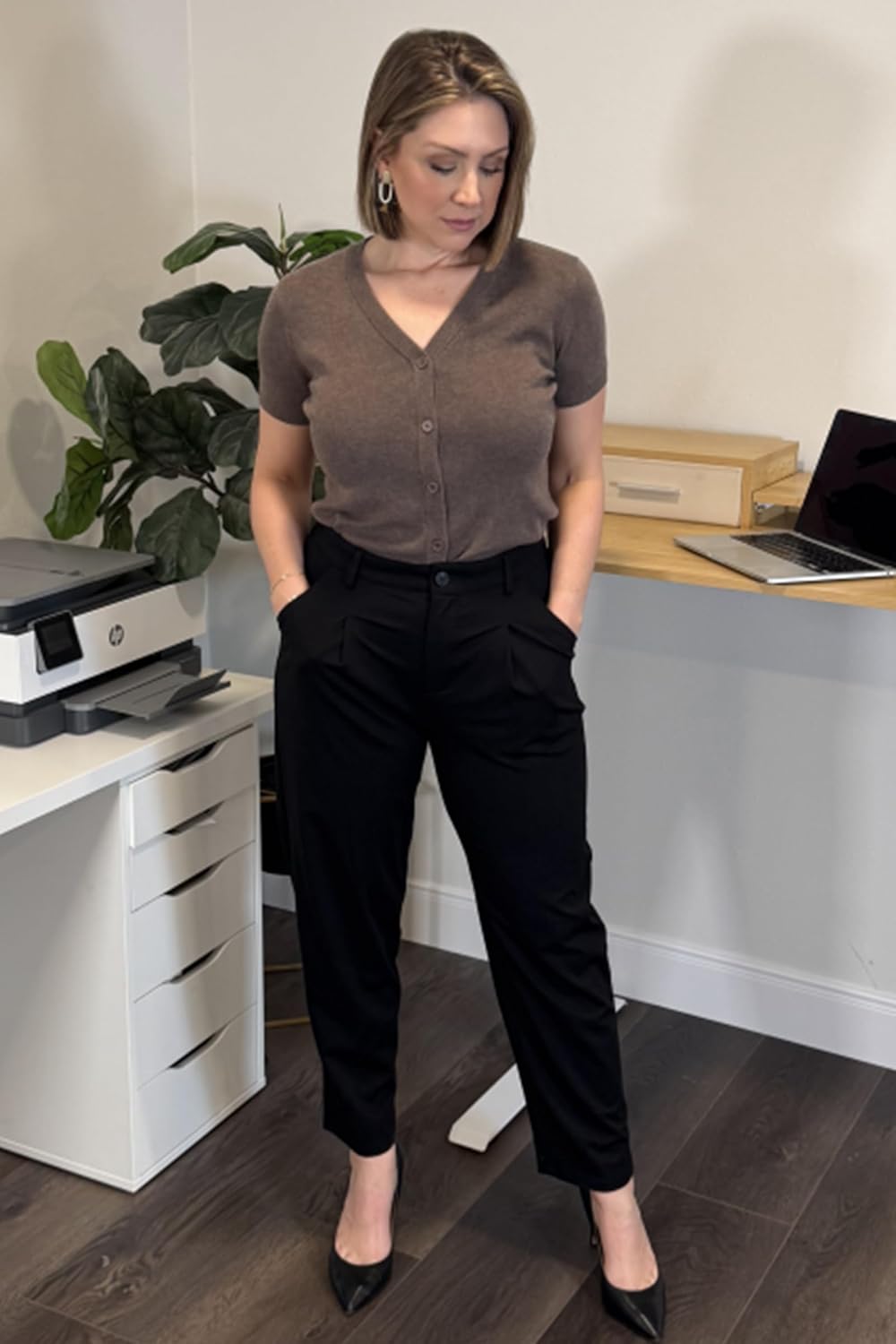 Arach&Cloz Wrinkle-Resistant Ankle Trousers — product image 4